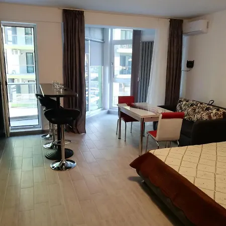 Appartement Alina Studio Mamaia Nord *